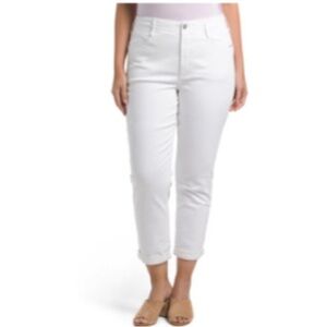 NYDJ Hollywood Girlfriend Cuffed Jeans Optic White NEW Sz. 28W NWT never worn